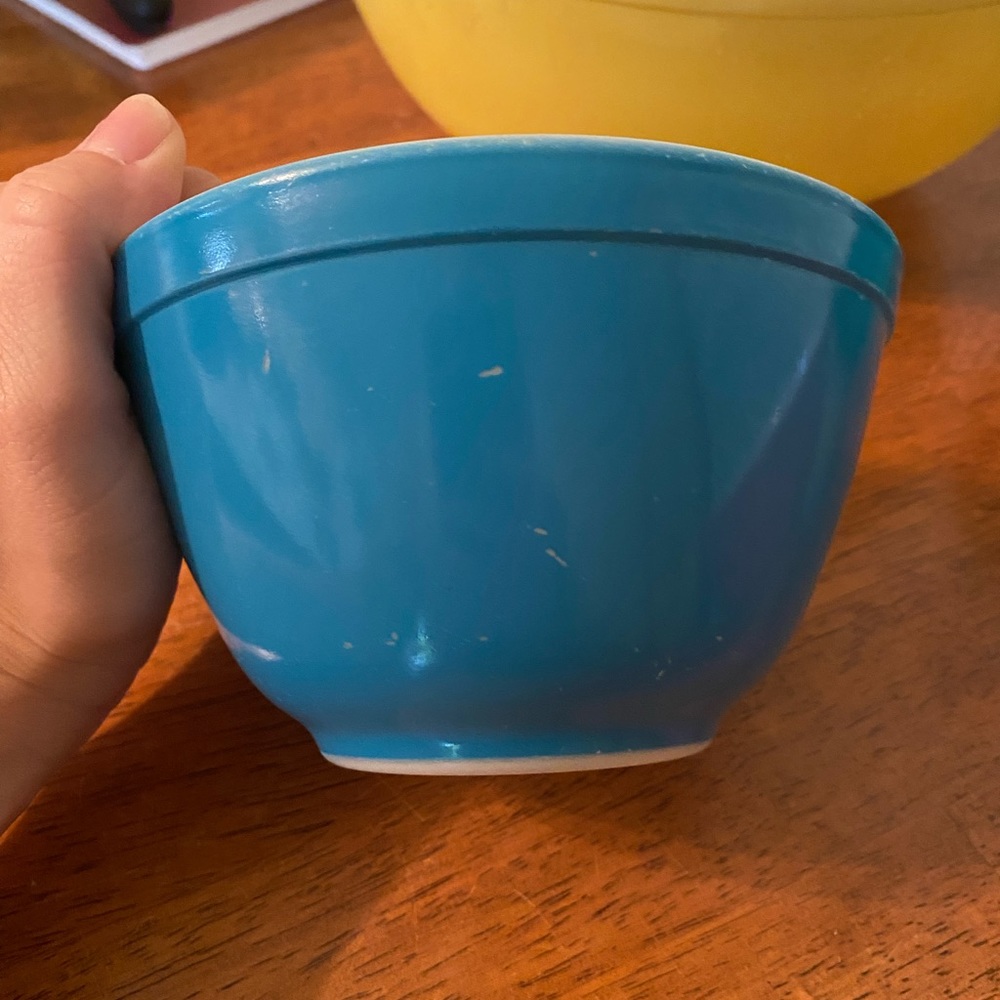 Pyrex Primary Color Nesting Bowls - Picture 2 of 9